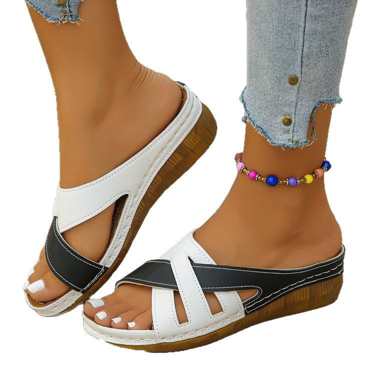 Damen Clogs mit modischen Überkreuz-Riemen und komfortablem Fußbett R&B