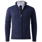 Herren Strickjacke mit modernem Zipper und strukturiertem Design