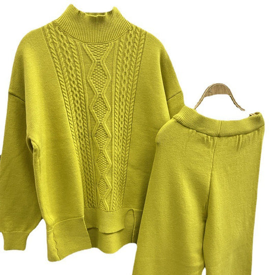 Damen eleganter Strickanzug mit hohem Kragen und farbenfrohem Muster R&B