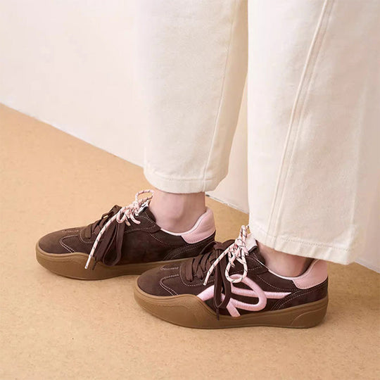 Damen modische Sneaker mit glänzenden Akzenten R&B