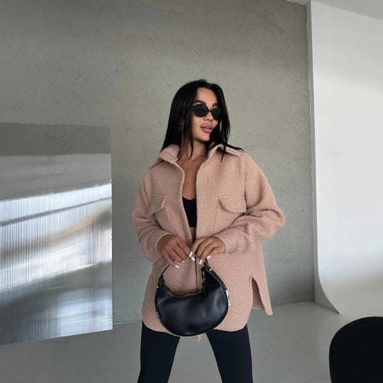 Damen Fluffy Overshirt im Lagenlook mit praktischen Taschen und dezentem Knopfverschluss R&B
