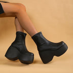 Damen Chunky Ankle Boots mit hohem Plateau und elastischem Obermaterial Heidi Mode