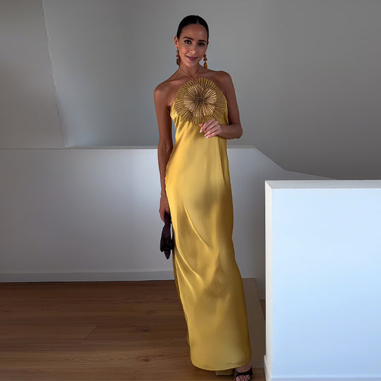 Damen Maxi-Kleid mit elegantem Design und einzigartiger Stickerei R&B