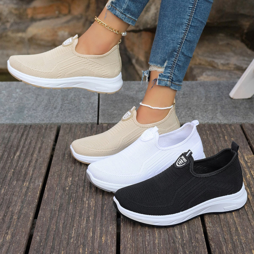 Damen Atmungsaktive Slip-On Sneakers mit Flex-Sohlenkonstruktion R&B