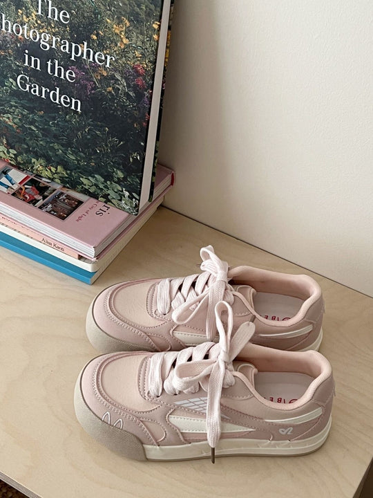 Damen Sportliche Sneaker mit atmungsaktiven Netzdetails R&B