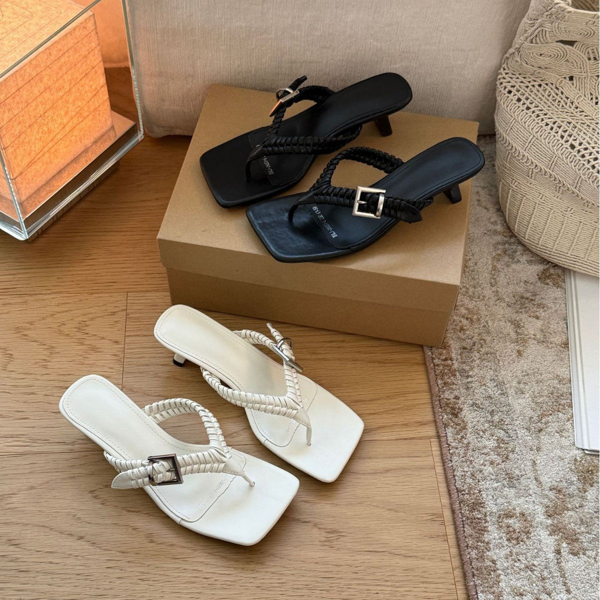 Damen Komfortable Sandalen mit geflochtenem Riemen und eleganter Schnalle