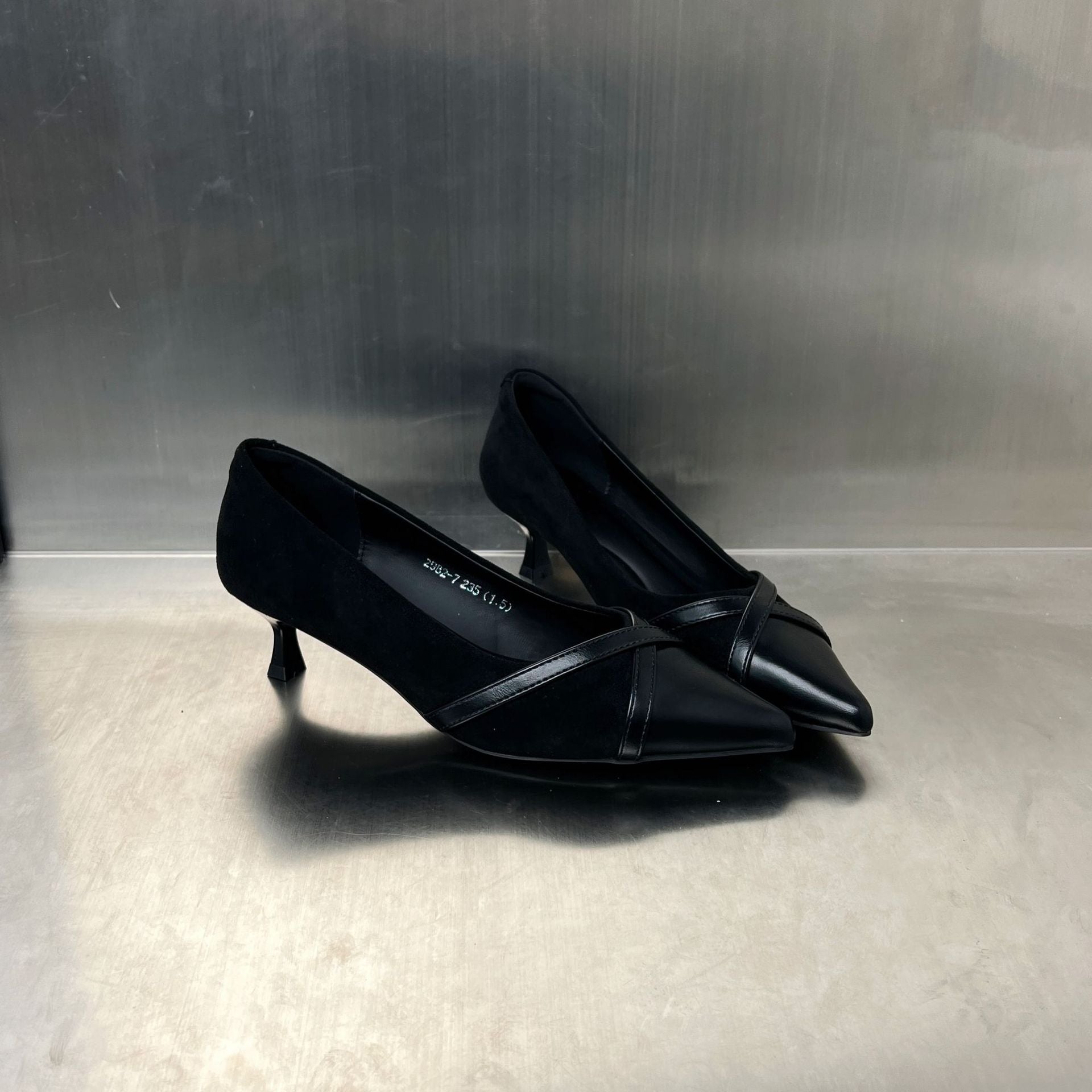 Damen elegante Pumps mit feiner Lederkombination und komfortablem Absatz R&B