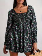 Damen Blumenkleid mit Smock-Details und schwingendem Saum R&B
