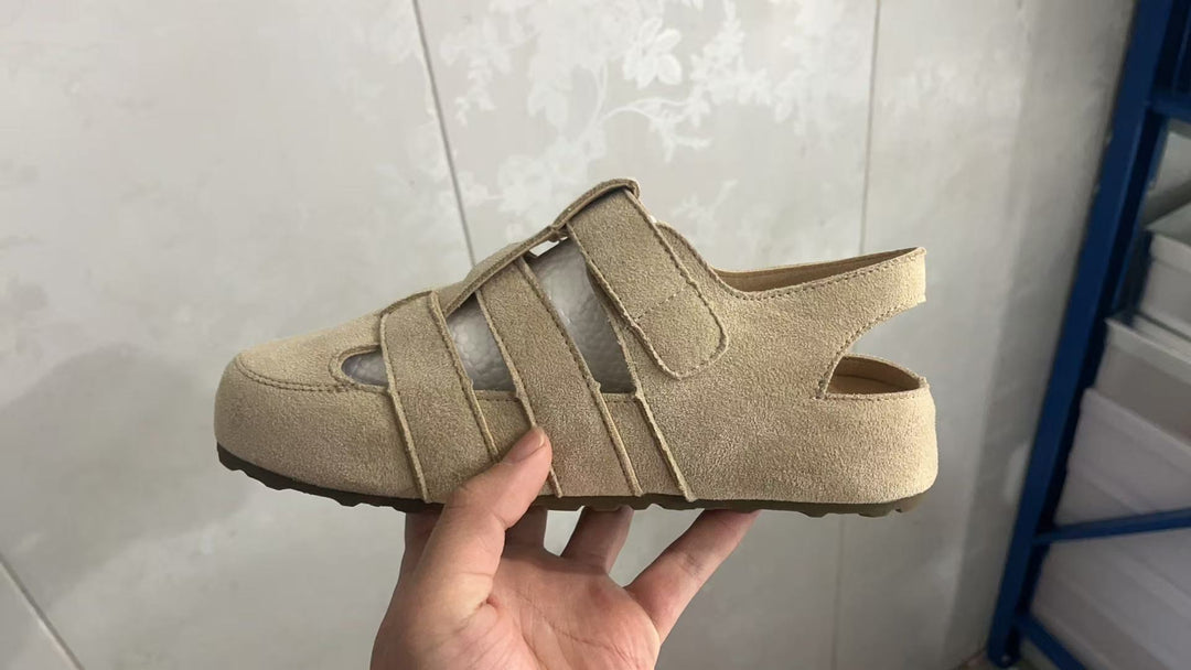 Damen Freizeitsandalen mit modischem Riemen und hochwertigem Wildleder R&B