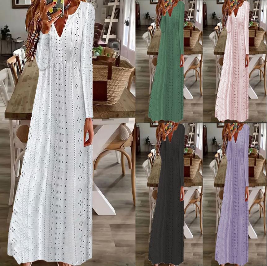 Damen Maxikleid mit filigranem Lochmuster und V-Ausschnitt R&B