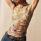 Damen nan figurnahes Mesh-Top mit floralem Aquarellprint, Stehkragen und seitlicher Raffung R&B
