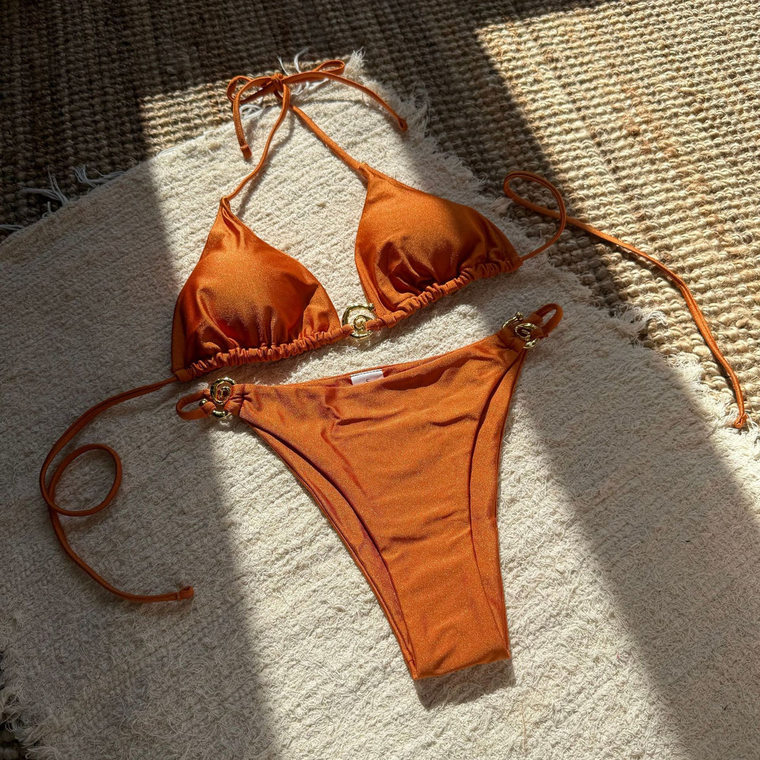 Damen Triangel-Bikini mit luxuriösem Gold-Detail R&B