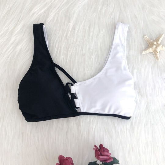 Damen Hochmodernes Bikini-Set mit asymmetrischem Schnitt und Schnürdetails R&B