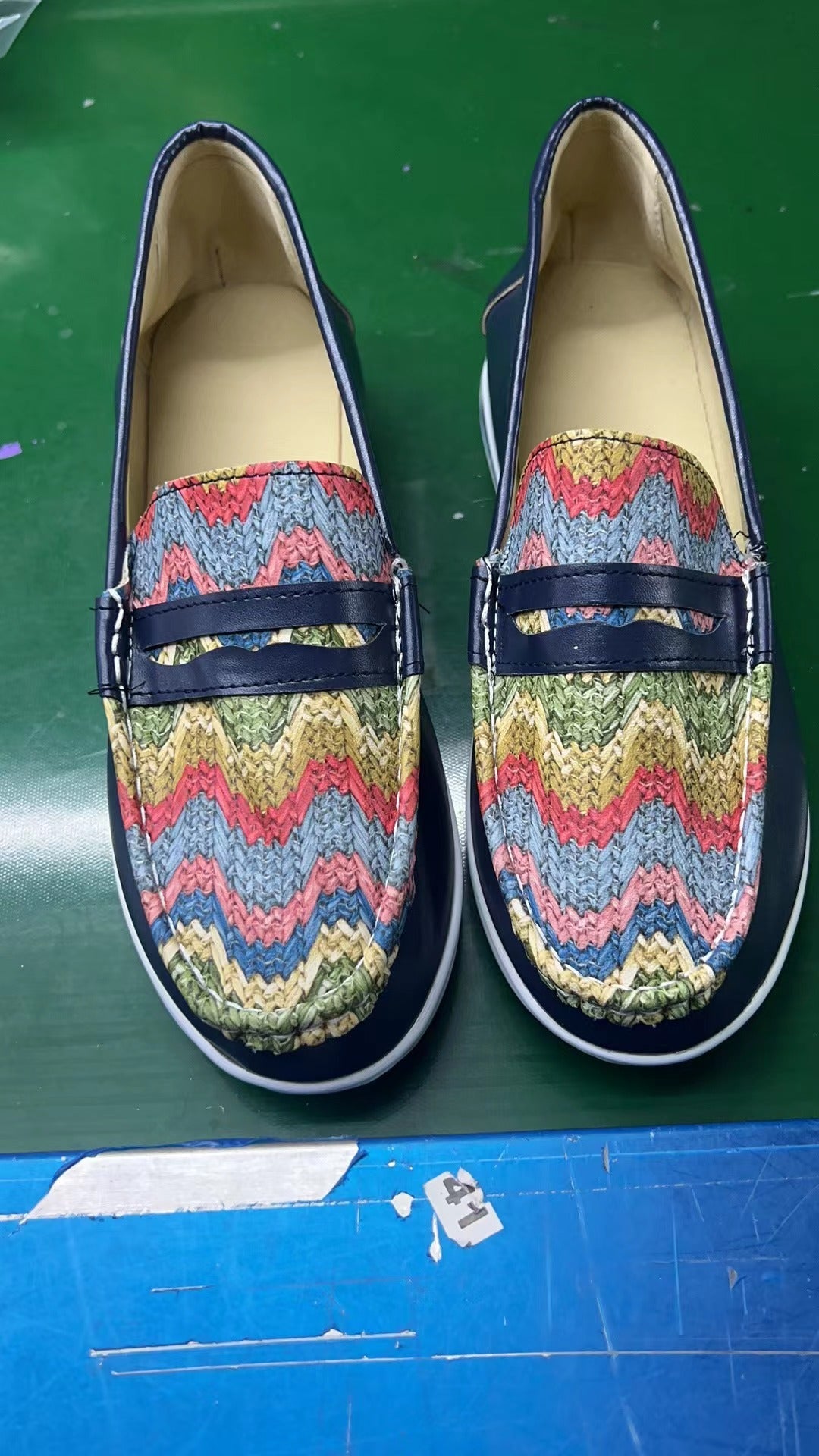 Damen Slip-On Mokassins mit strukturiertem Obermaterial und rutschfester Sohle R&B