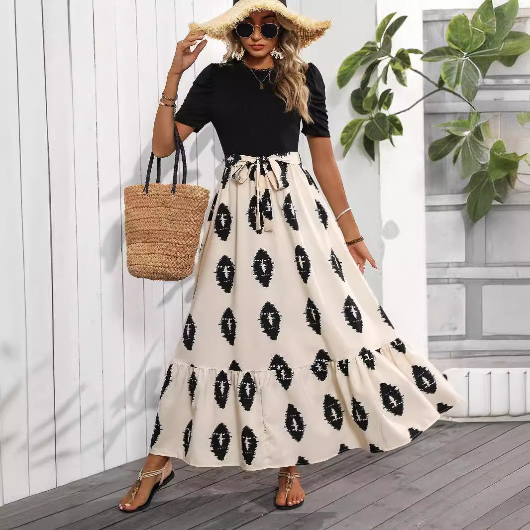 Damen Maxikleid mit voluminösem Rock und tailliertem Oberteil R&B