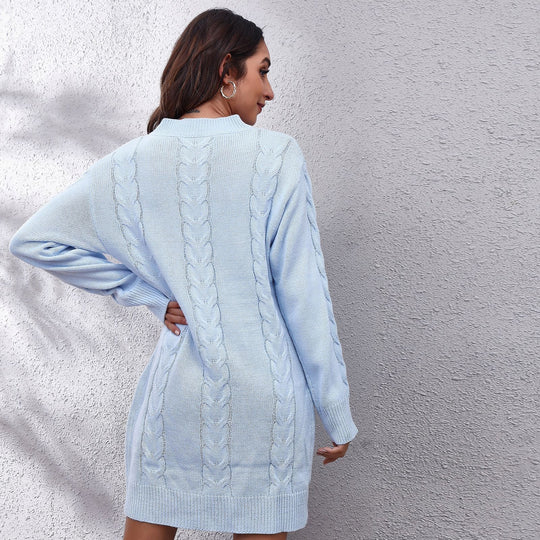 Damen Strickkleid mit modernen Zopfmuster und lässigem Schnitt R&B