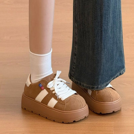 Damen Sportliche Sneaker mit robustem Plateau und atmungsaktiver Sohle R&B