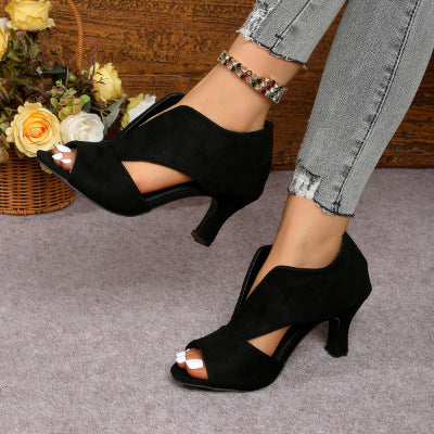 Damen elegante Blockabsatzsandalen mit gekreuzten Riemen R&B