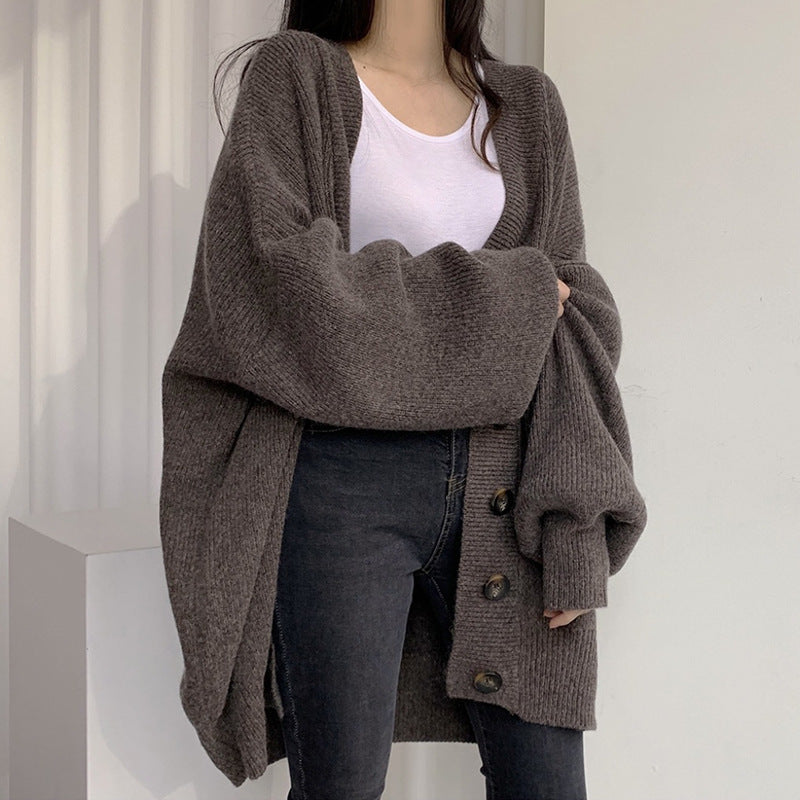Damen Grobstrick Cardigan mit oversized Schnitt und dekorativen Knöpfen R&B