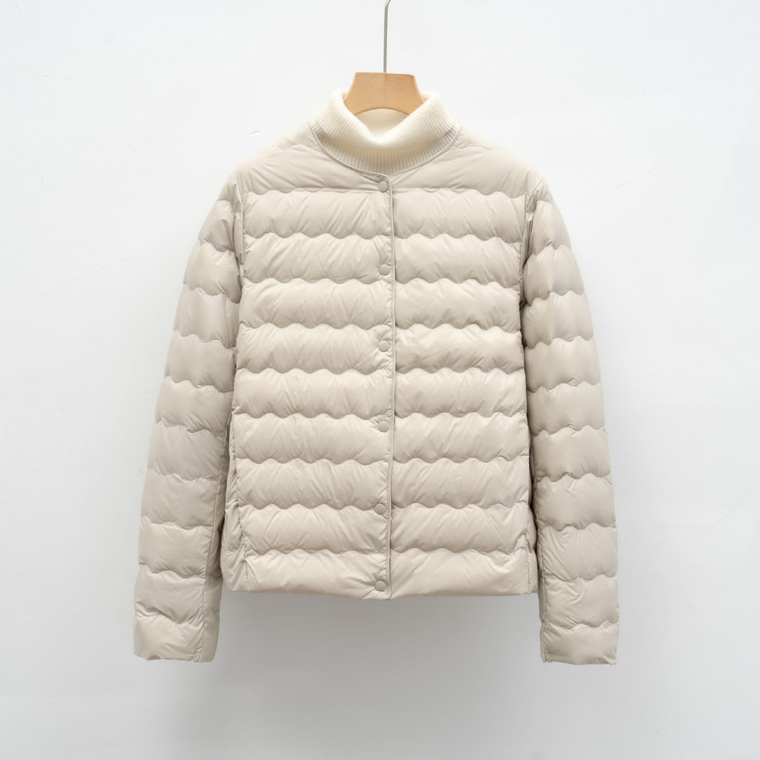 Damen Leichte gesteppte Jacke mit hochgeschlossenem Kragen und elastischen Bündchen R&B
