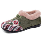 Damen Hausschuhe mit floralen Stickereien und warmem Futter