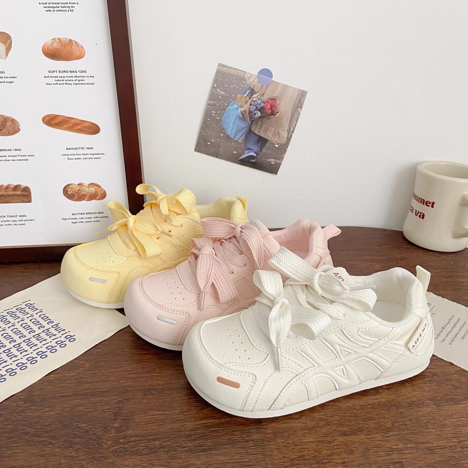 Damen Komfortable Sneakers mit verspieltem Schnürdesign