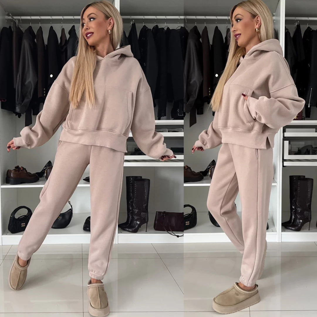 Damen Lässiges Sweatoutfit mit oversized Hoodie und bequemen Jogginghose R&B