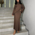 Damen Elegantes Maxikleid mit Rollkragen und weiten Ärmeln R&B