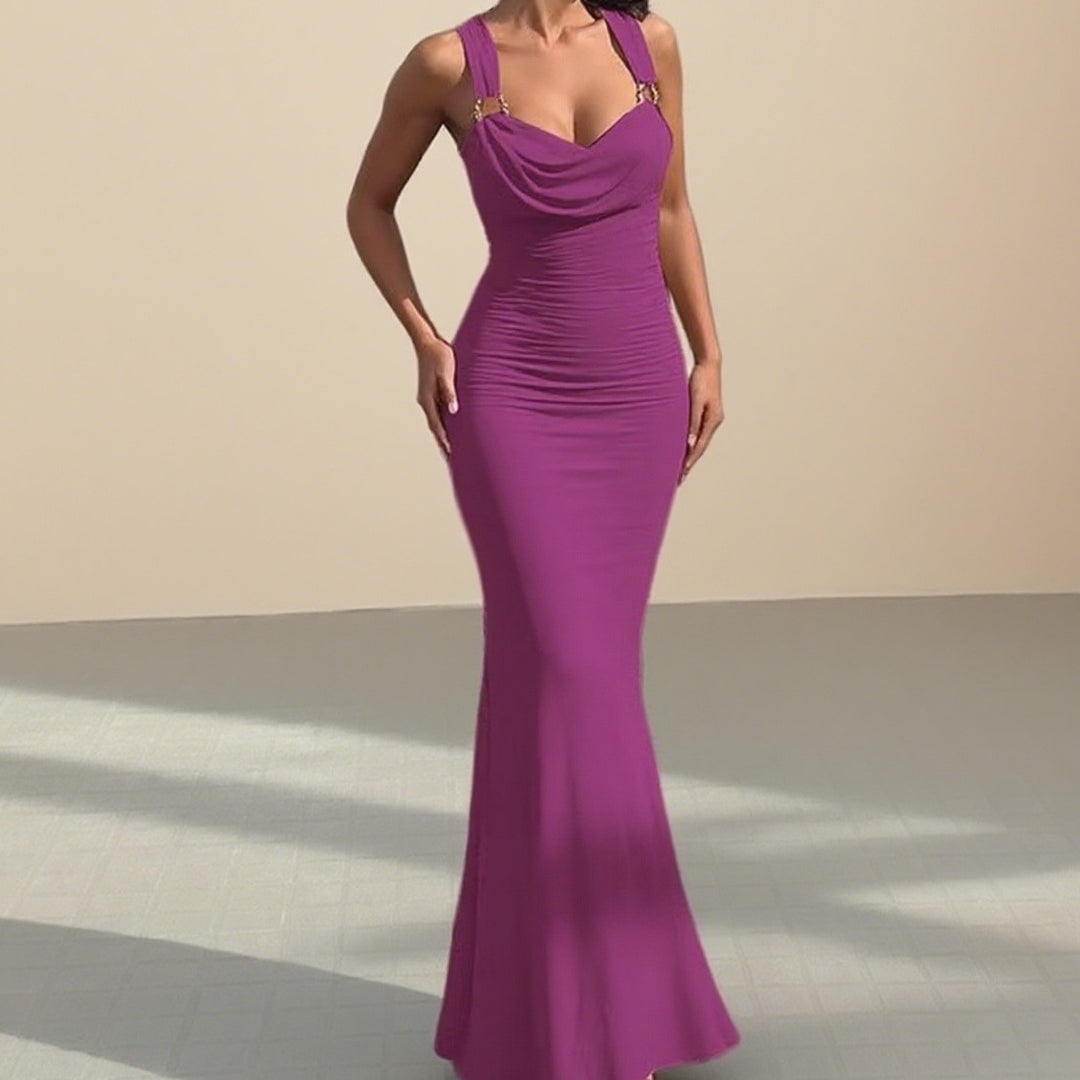 Damen Elegantes figurbetontes Abendkleid mit drapiertem Oberteil und goldenen Trägern R&B