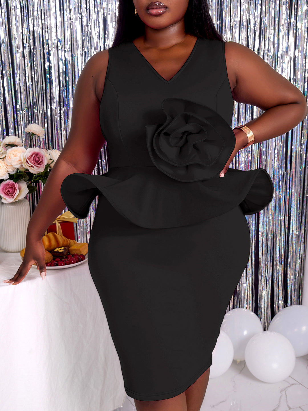 Damen Etuikleid mit einzigartiger Blumenapplikation R&B
