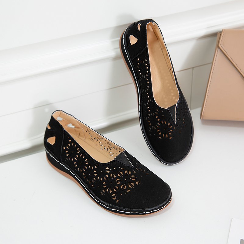Damen Atmungsaktive Slip-On Clogs mit elegantem Lochmuster und rutschfester Sohle R&B