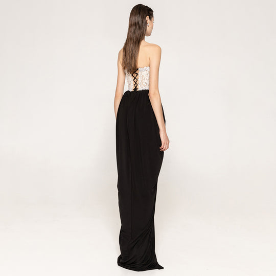 Damen elegantes Abendkleid mit schimmerndem Spitzenoberteil und Drapierungsdetails R&B