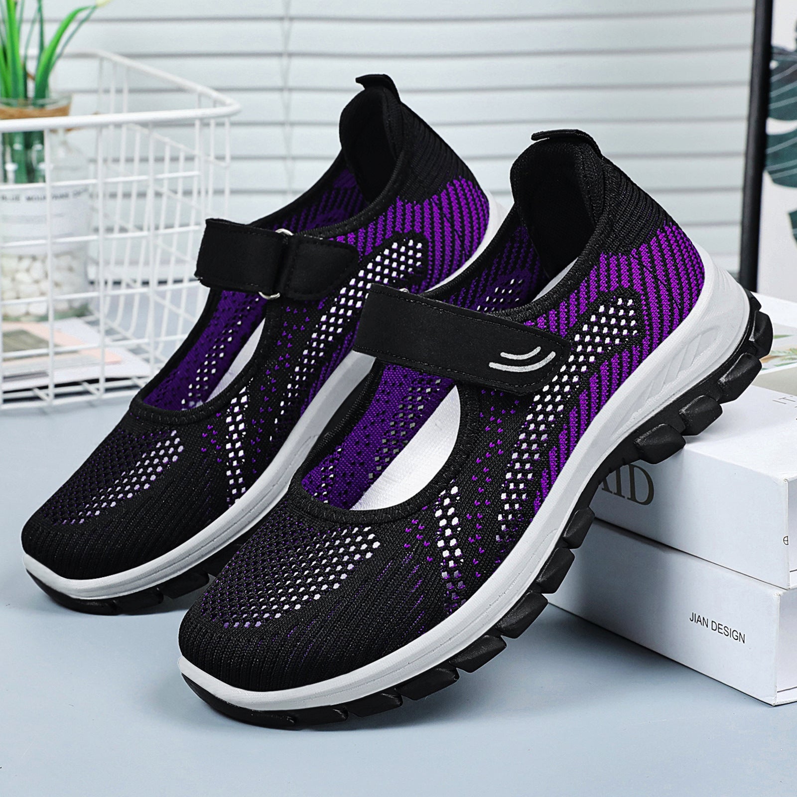 Damen Sportliche Sneakers mit rutschfestem Klettverschluss und atmungsaktivem Obermaterial R&B