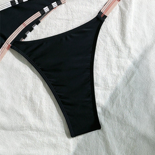 Damen Triangel-Bikini mit Struktur und modischen Akzenten R&B
