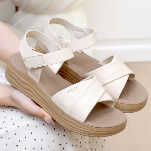 Damen Komfortable und elegante Sandalen mit verstellbarem Riemen R&B