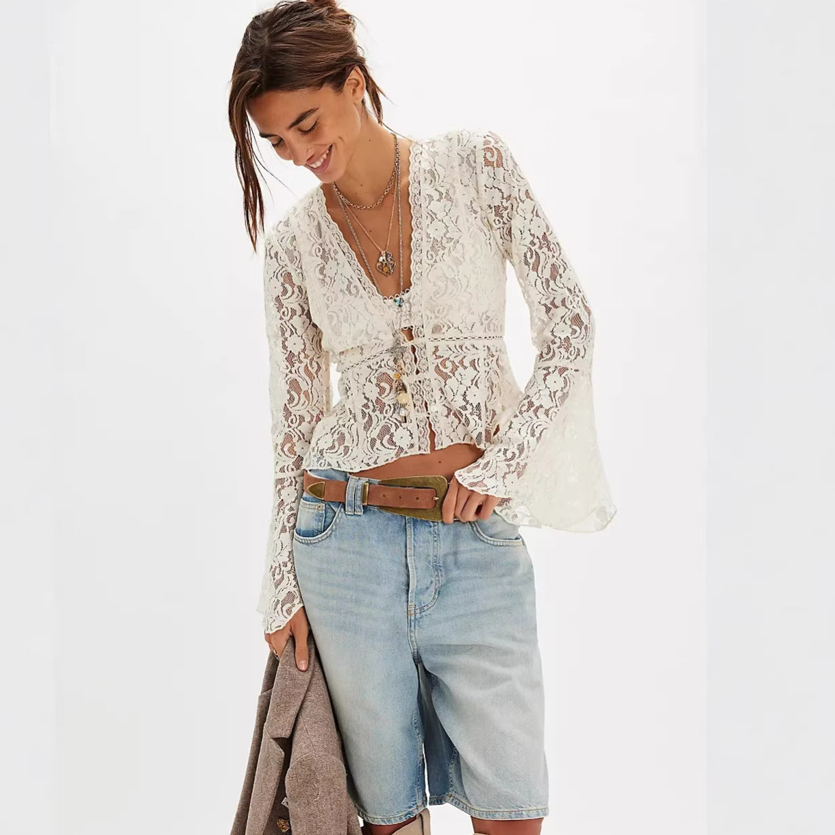 Damen Spitzenbluse im romantischen Design mit weitem Arm R&B