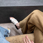 Damen Slipper mit strukturiertem Obermaterial und bequemer Fußbettgestaltung R&B