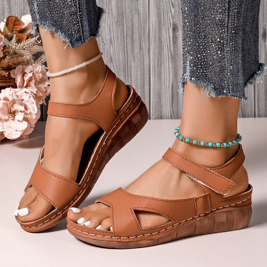 Damen lässige Riemchensandalen mit modischem Cut-Out-Design und komfortablem Fußbett R&B