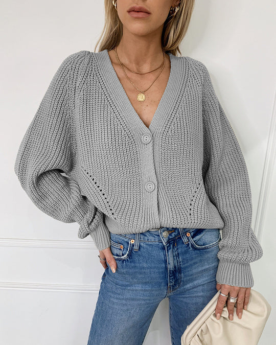 Damen Kurzstrickjacke mit tiefem V-Ausschnitt und Knopfdetails R&B