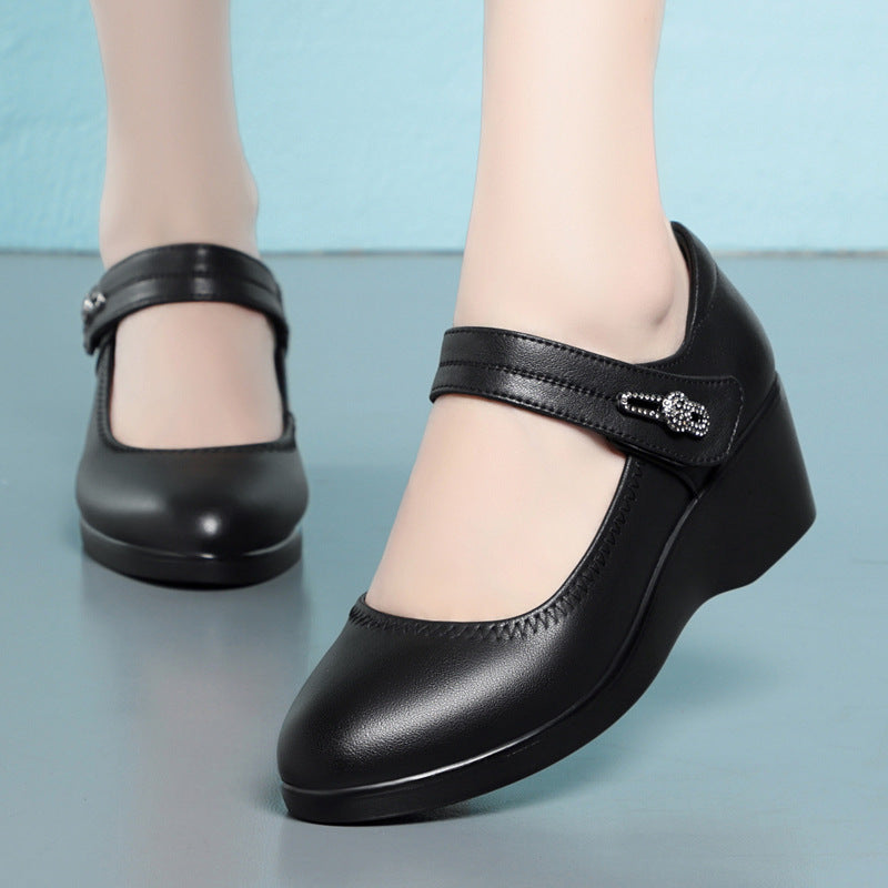 Damen klassischer Mary Jane Pumps mit modischem Riemen und bequemem Blockabsatz R&B