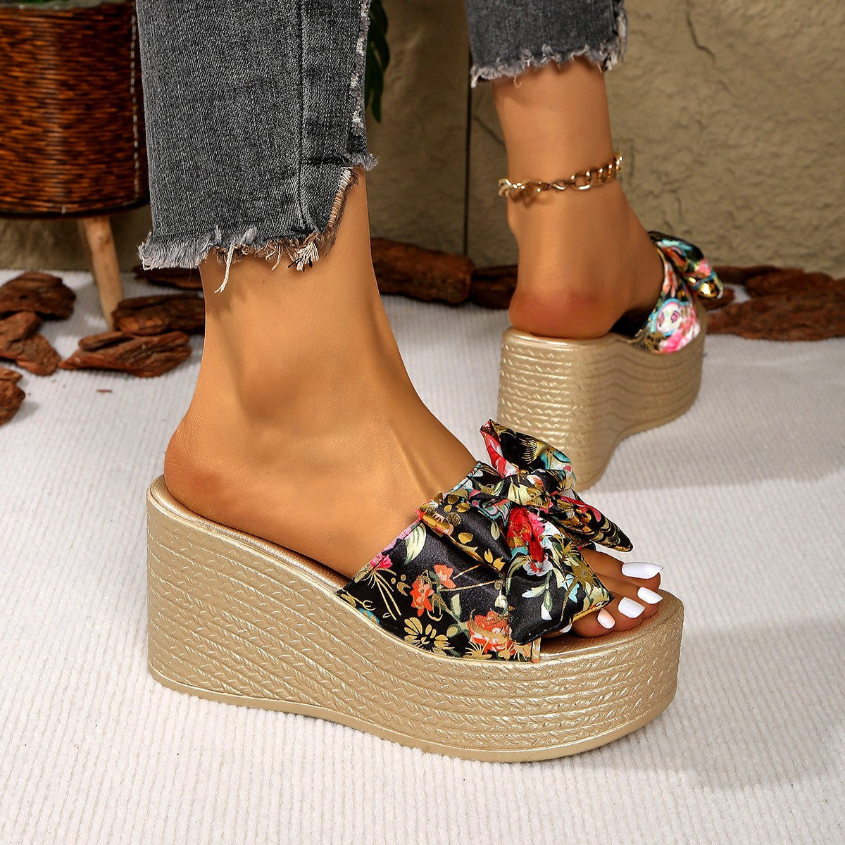 Damen Plattformsandalen mit dekorativem Schleifenakzent und rutschfester Sohle R&B