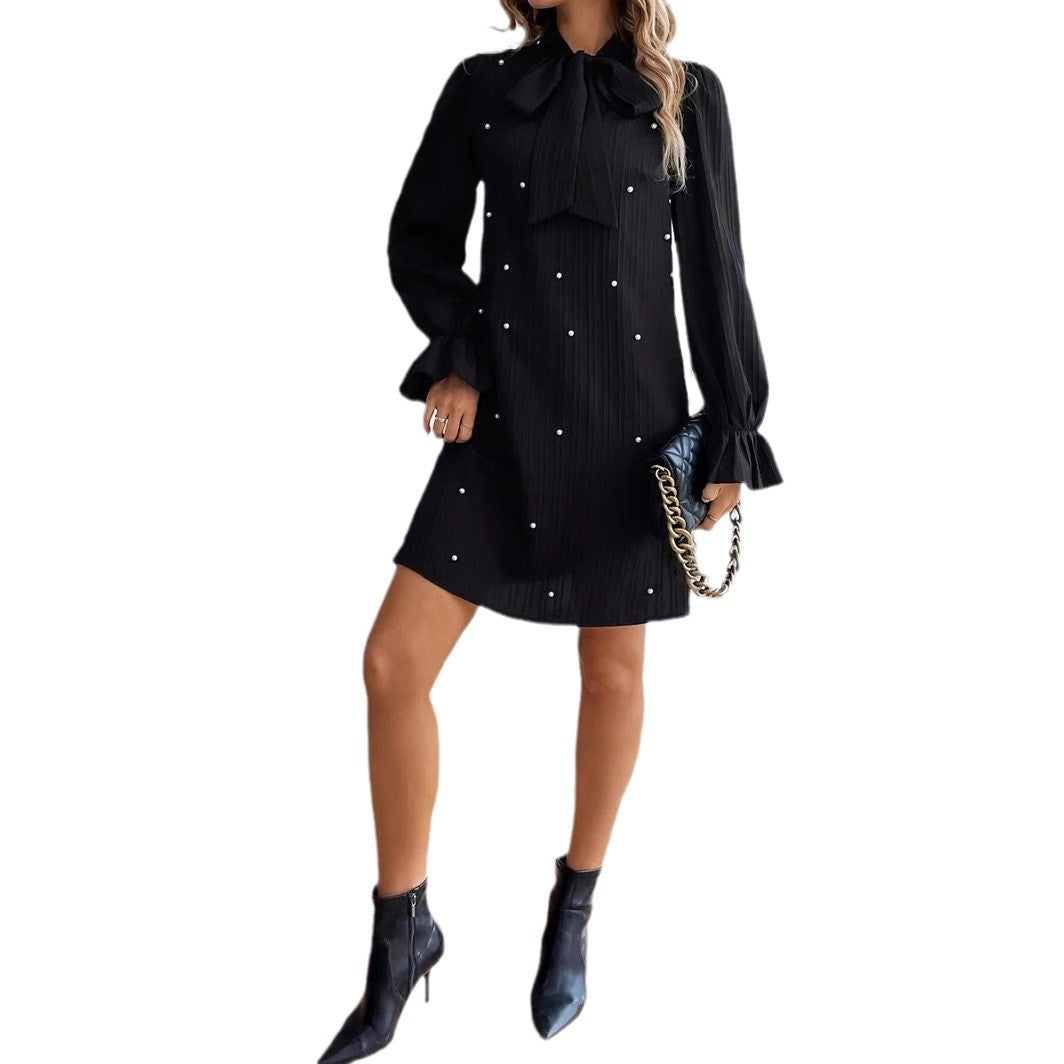 Damen elegantes Kleid mit Schleifenkragen und Pünktchen-Applikationen R&B