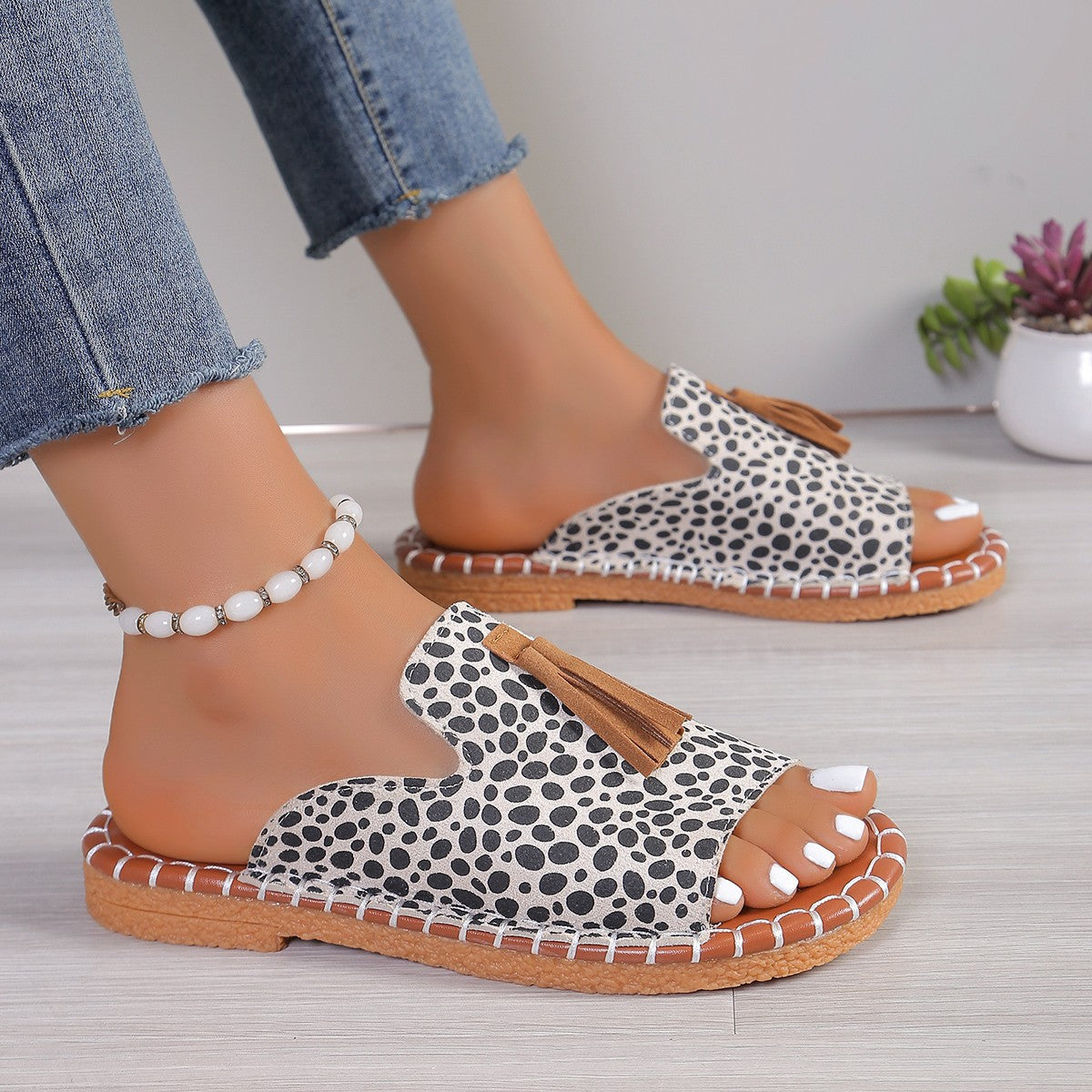Damen Komfortable Clogs mit dekorativen Fransen und rutschfester Sohle