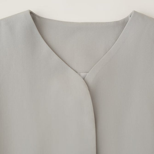 Damen modische Jacke mit minimalistischer Schnittführung und seitlichen Taschen R&B