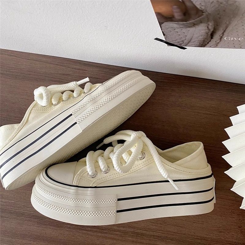 Damen Plateau-Sneaker mit elastischen Schnürsenkeln und robustem Profil
