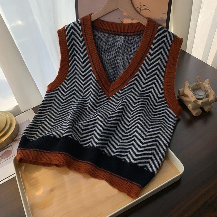 Damen Strickpullover mit V-Ausschnitt und modernem Zickzackmuster R&B
