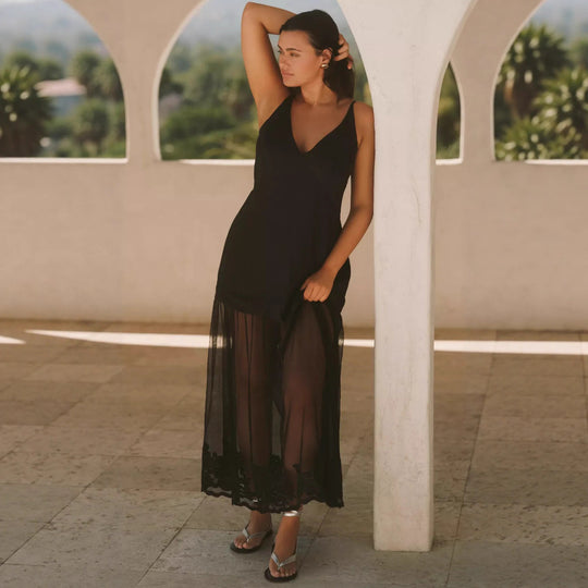 Damen nan zweiteiliges Maxikleid mit V-Ausschnitt, Spaghettiträgern und transparentem Tüllrock R&B