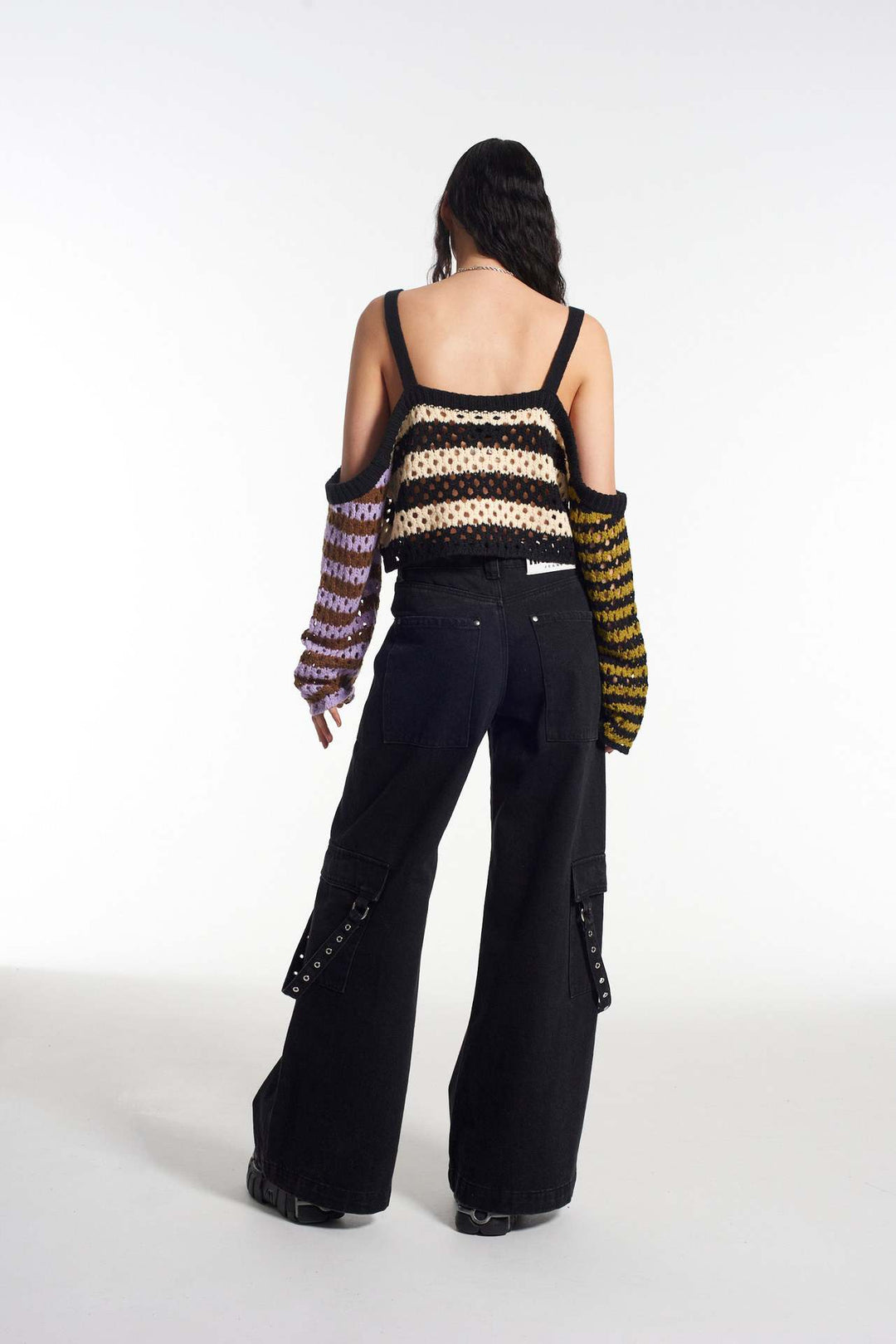 Damen gehäkeltes Crop-Top mit kreativen Streifen und dekorativen Ärmeln R&B