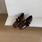 Damen Elegante Slipper mit eleganter Schleife und Perl-Details R&B