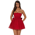 Damen glamouröses Cocktailkleid mit schimmerndem Stoff und figurbetontem Schnitt R&B